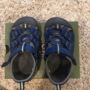 Kids Keen sandals